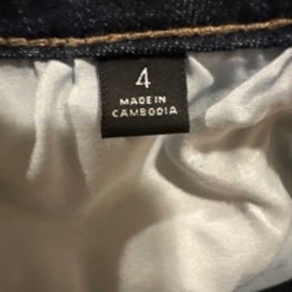 Women's Simply Vera Vera Wang Denim Shorts Size 4 Blue - Picture 4 of 7